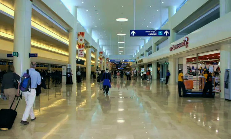 Aeropuerto Internacional de Cancún