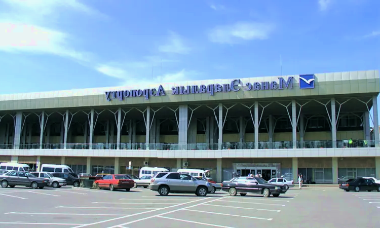 Aeropuerto Internacional de Manás