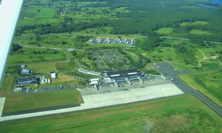 Aeropuerto Internacional de Pointe-à-Pitre