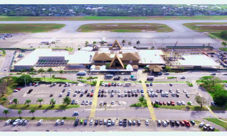 Aeropuerto Internacional Roberts