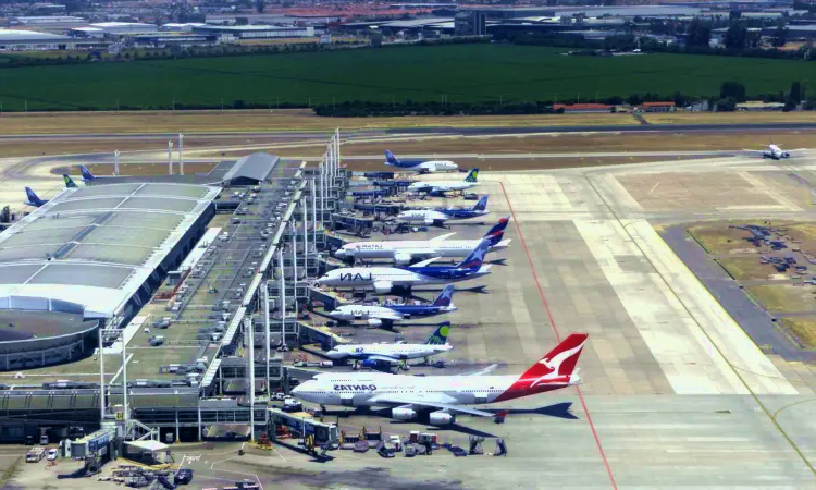 Aeropuerto Internacional Arturo Merino Benítez