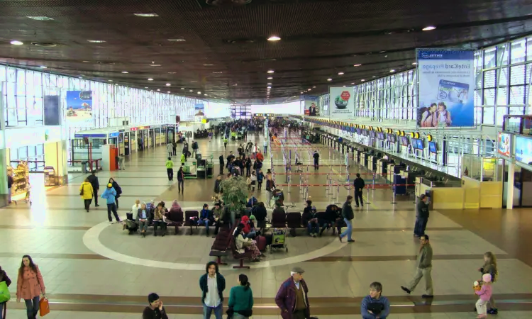 Aeropuerto Internacional Arturo Merino Benítez