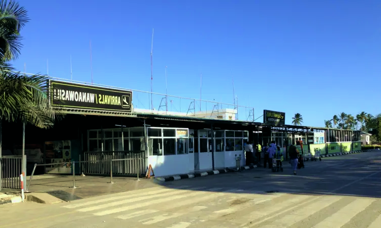 Aeropuerto Internacional Abeid Amani Karume